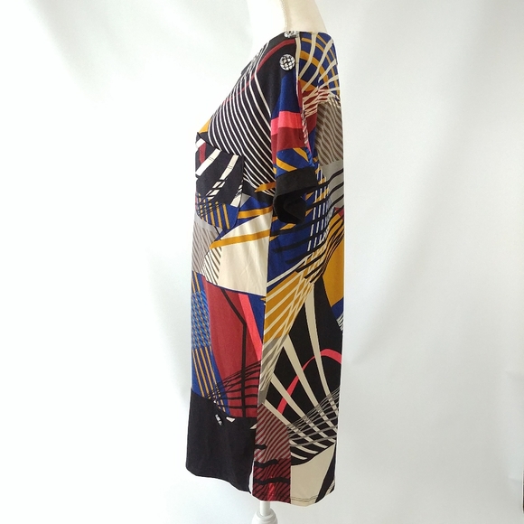 ✨3 for $30✨ Print Tunic w/ Button Detail NWOT - Picture 3 of 9